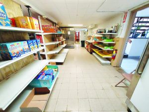 manna_-_empty_shelves